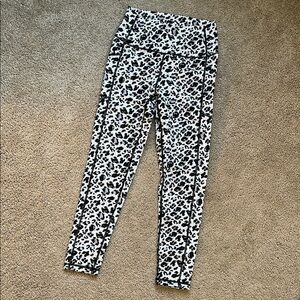 ZYIA Leopard Patterned Leggings